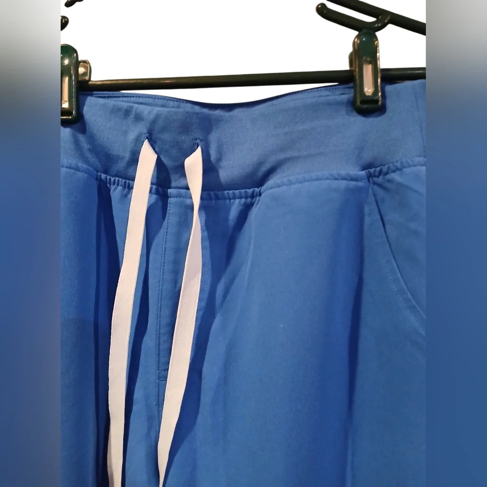 Figs Scrub Pants Blue Drawstring Jogger Zip Pockets Womans Mens size Medium
